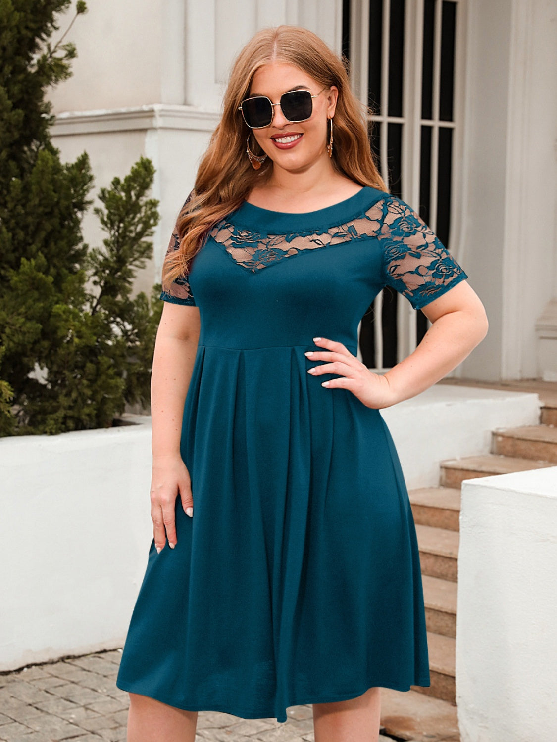 Plus Size Ruched Round Neck Short Sleeve Dress (8 Colors)