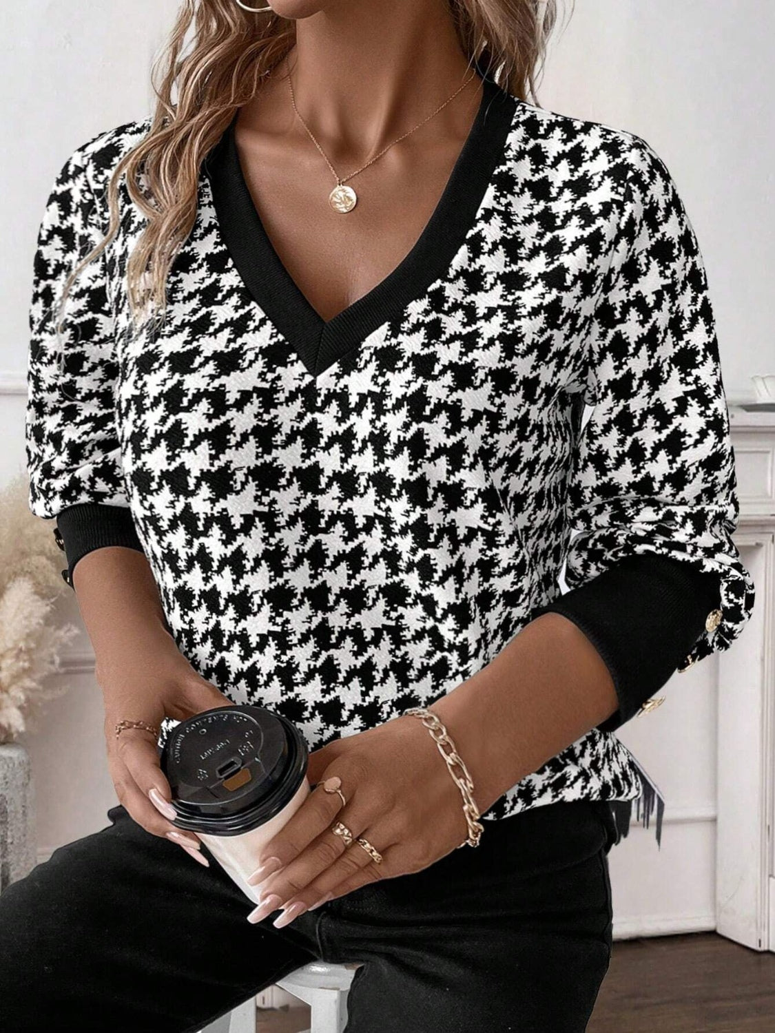 Houndstooth V-Neck Long Sleeve T-Shirt